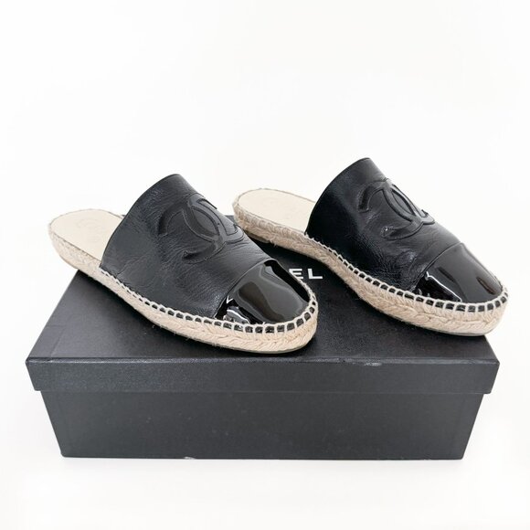 Chanel CC Espadrille Mule Flats EU 37 US 6-6.5 Black Leather Cap Toe Slide - Picture 1 of 13